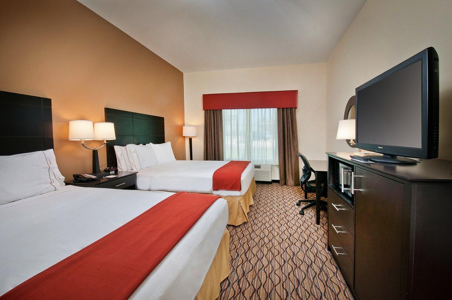 Holiday Inn Express Hotel And Suites Pearsall By Ihg Buitenkant foto